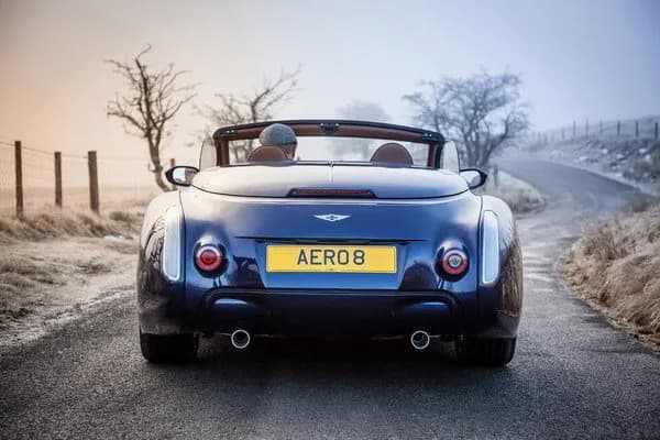 Aero 8