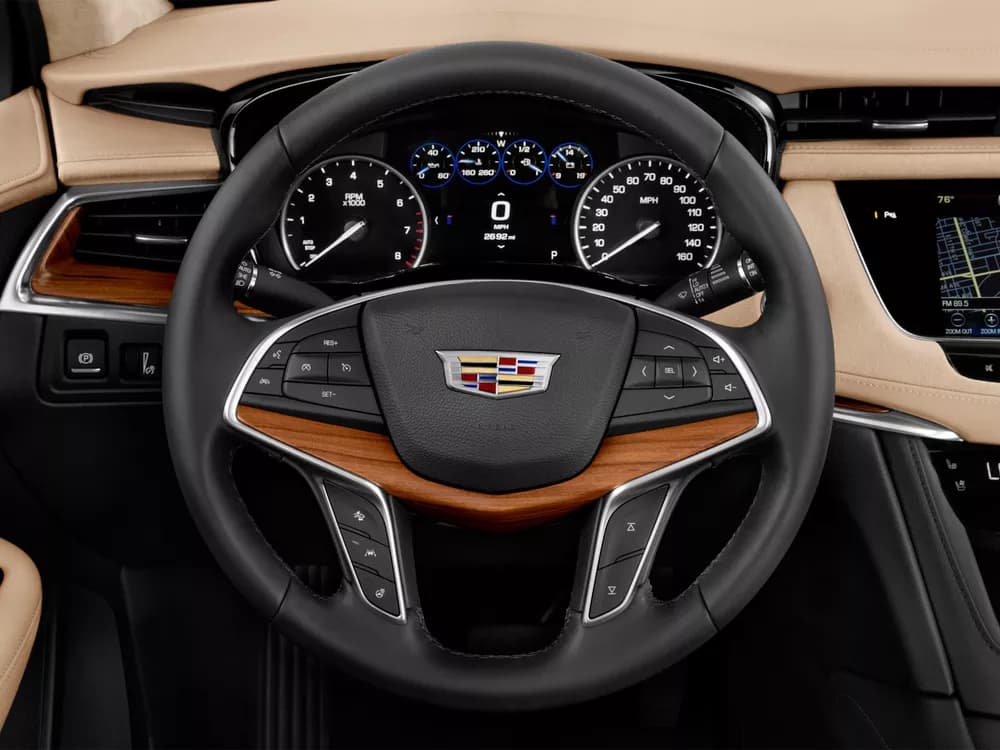 XT5 Crossover