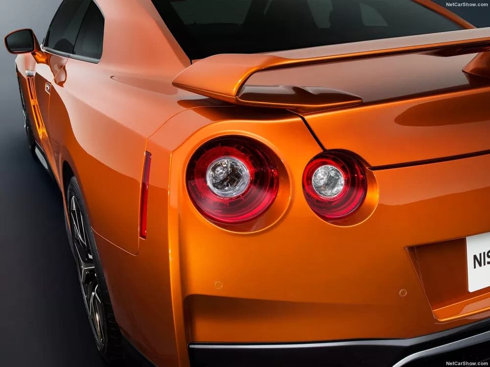 GT-R