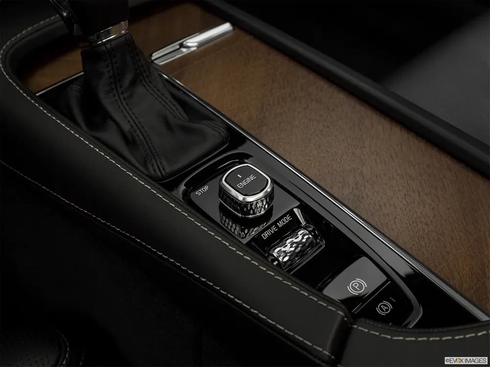 S90