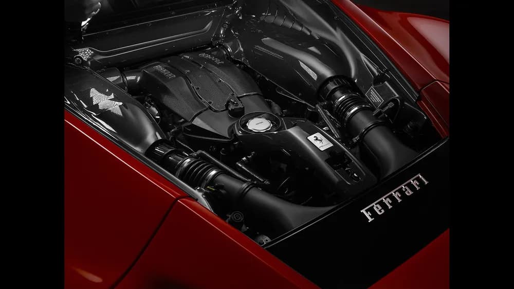 F8 Tributo 