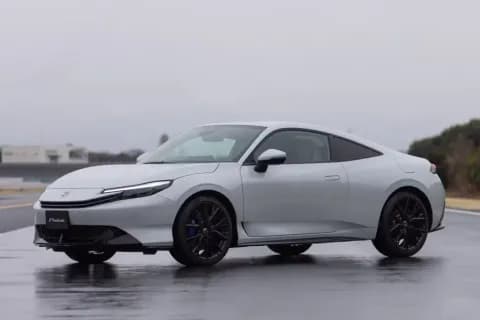 Sneak Peek: Honda Prelude Interior Unveiled Sneak Peek: Honda Prelude Interior Unveiled