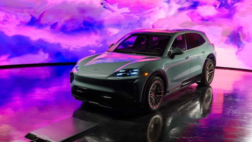 High Voltage Alert: 1,140bhp Porsche Cayenne Turbo Electric revealed High Voltage Alert: 1,140bhp Porsche Cayenne Turbo Electric revealed