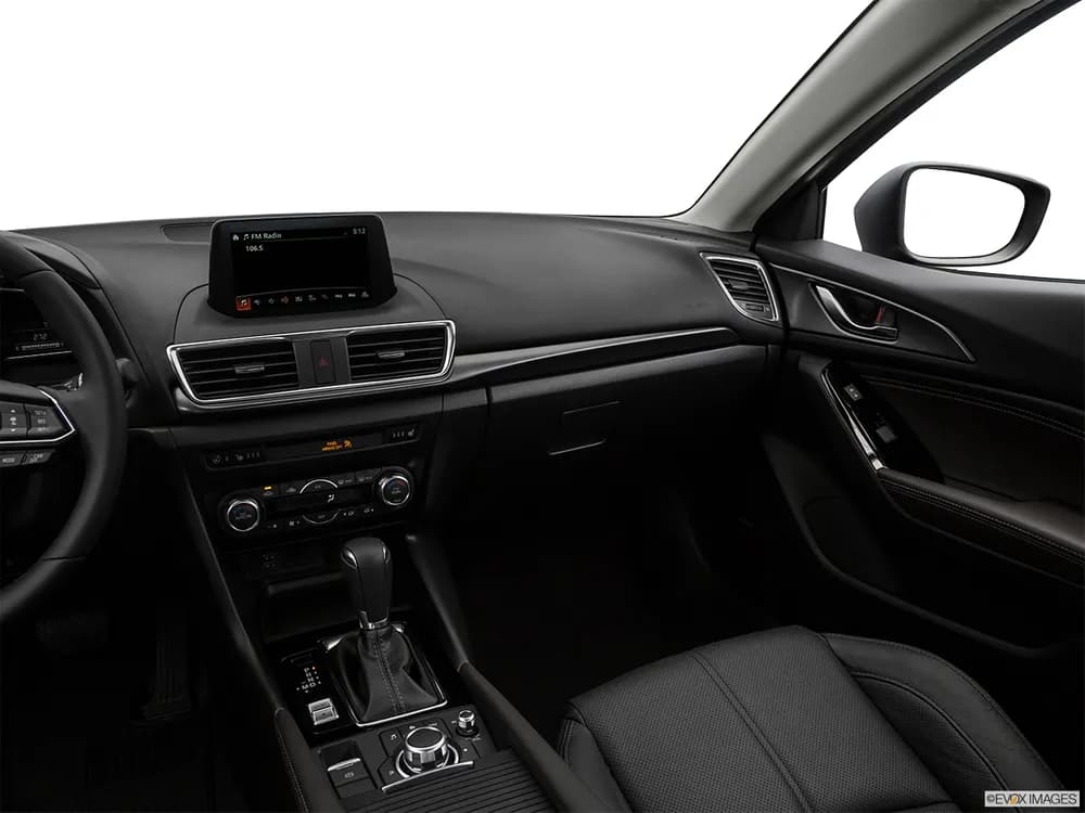 3 Sedan