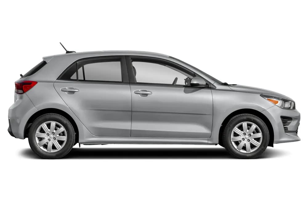 Rio Hatchback