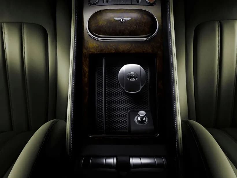 V8