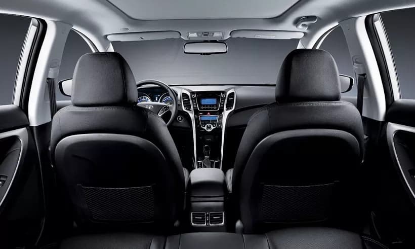i30