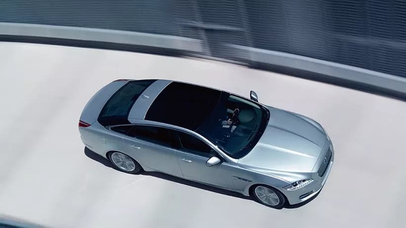 XJ
