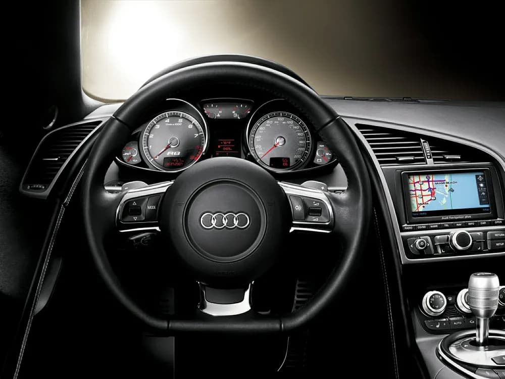 R8 Coupe