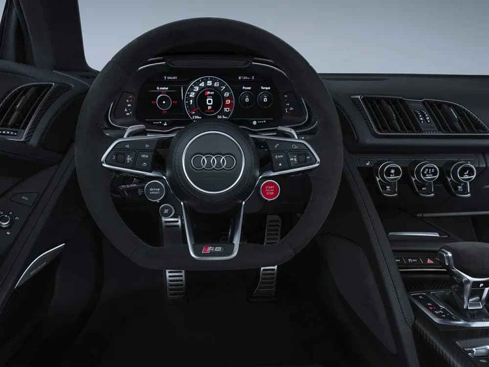 R8 Coupe
