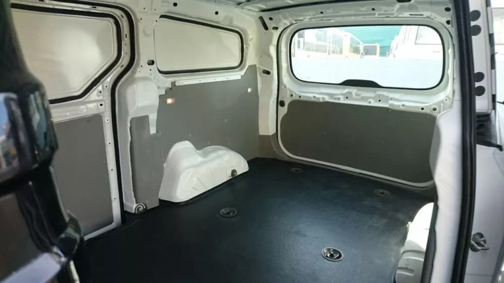 2.4L Cargo Van