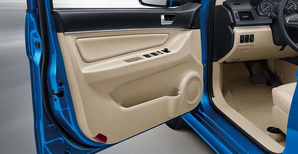 أي1 هاتشباك