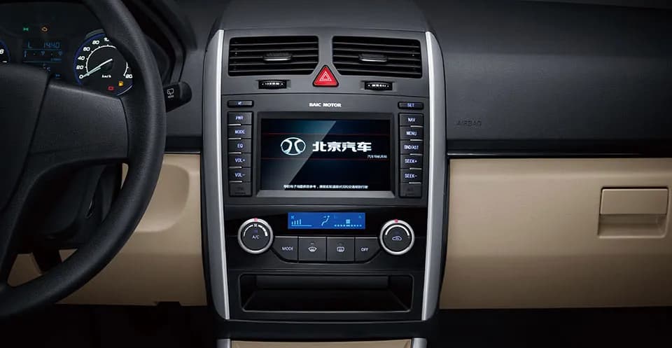 أي1 هاتشباك