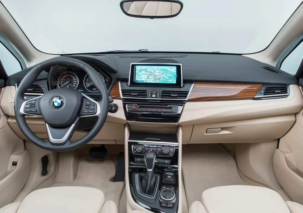 BMW 2 Series Active Tourer 2021 218i