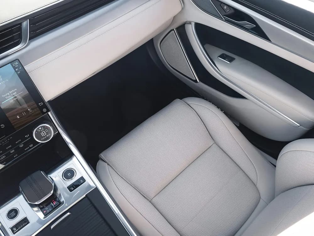 XF