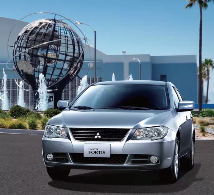 Mitsubishi Lancer Fortis 2013 2013