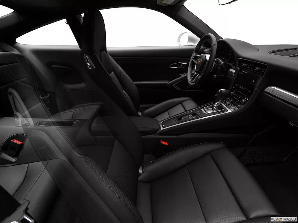 Porsche 911 2018 Carrera