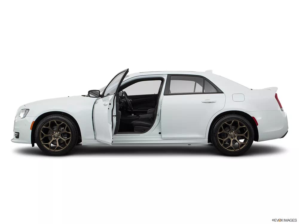 Chrysler 300C 2018 5.7L Plus