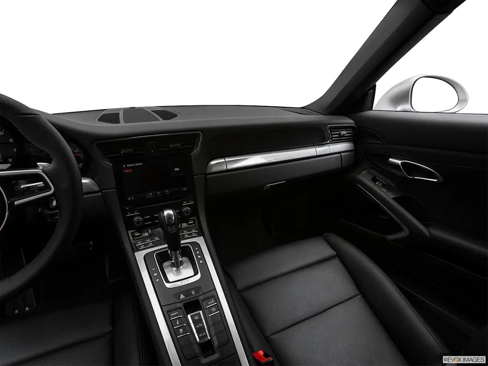 Porsche 911 2019 Carrera 4