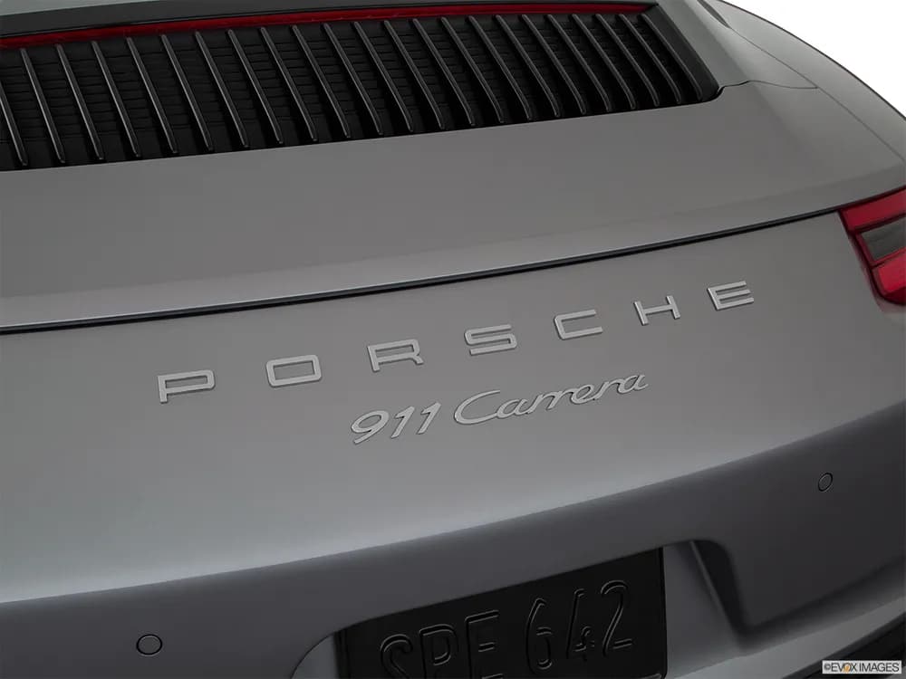Porsche 911 2019 Carrera 4