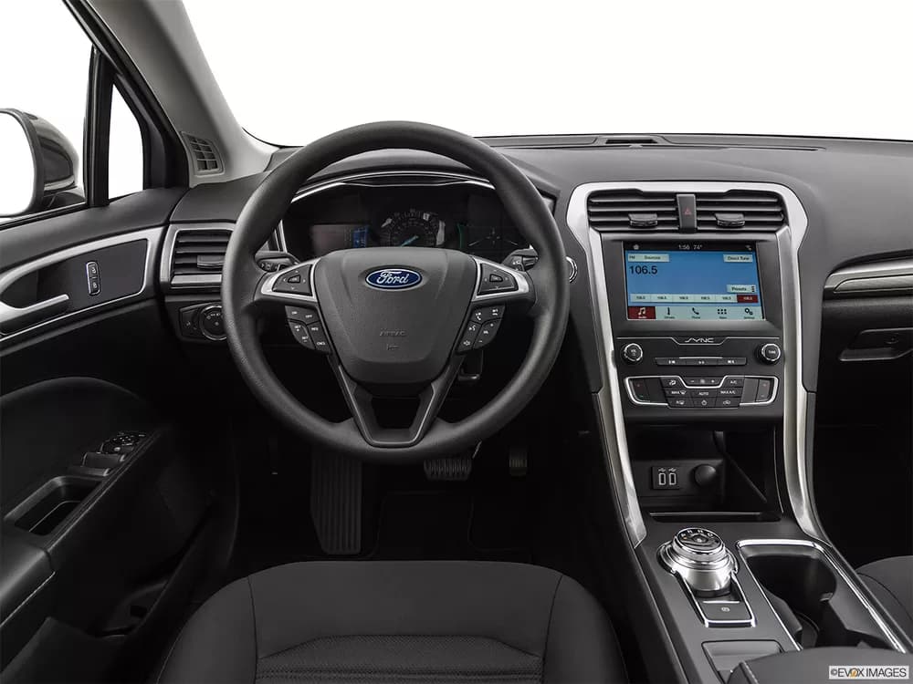 Ford Fusion 2020 2.5L SE