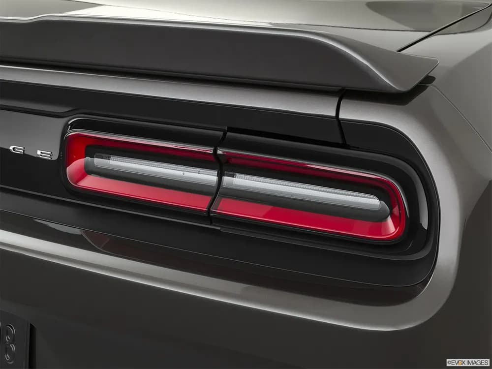 Dodge Challenger 2021 5.7L R/T Plus