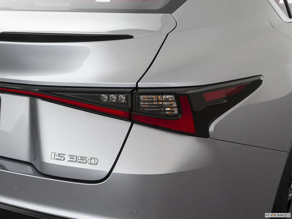 Lexus IS 2022 200t Exclusive
