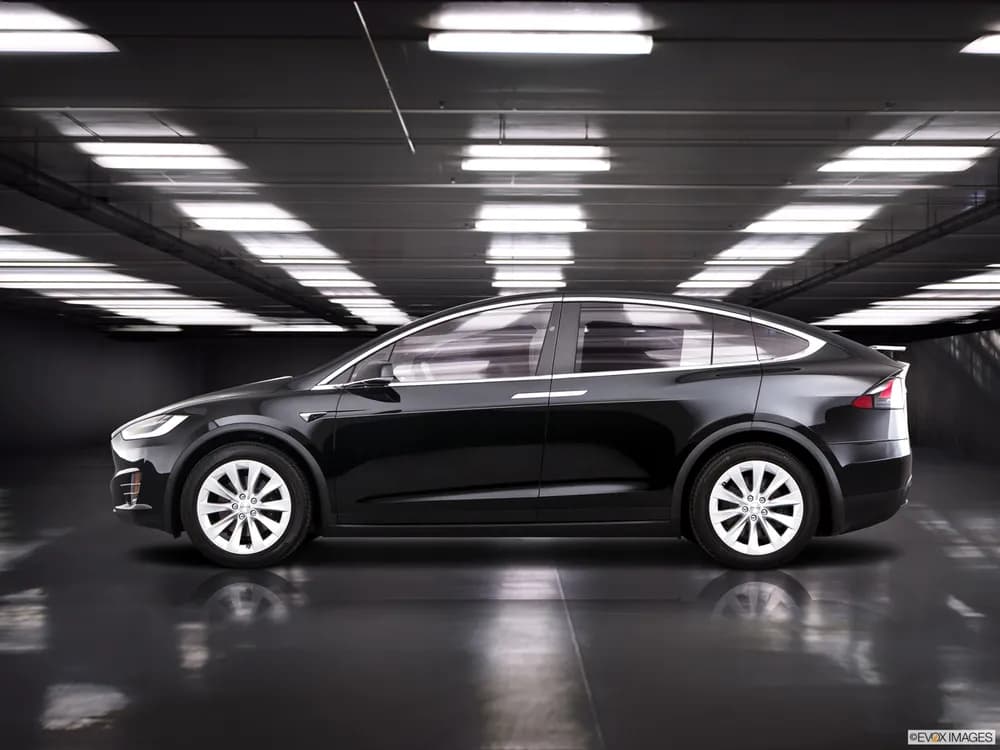 Long Range (AWD)