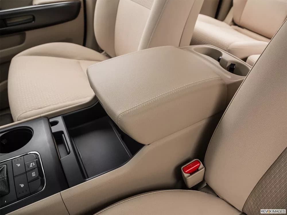 Kia Carnival 2018 3.3L Base