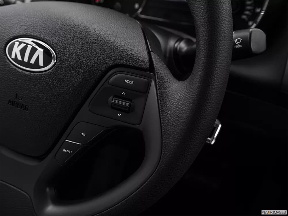 Kia Cerato 2018 1.6L Base