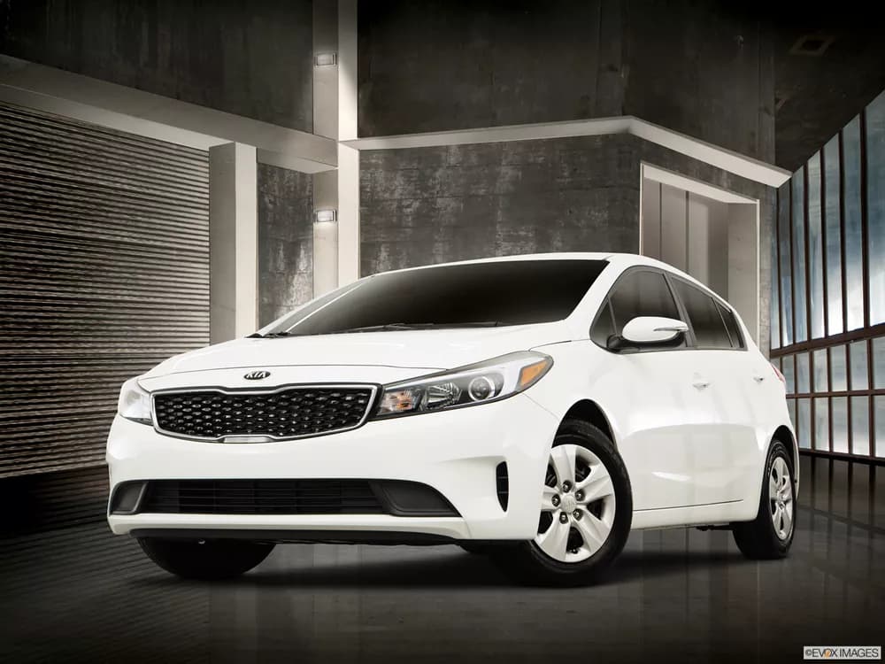 Kia Cerato Hatchback 2018 1.6L Base
