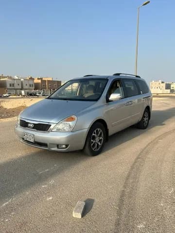 Used Kia Carnival 2015 Used Kia Carnival 2015 used_cars.forSale
