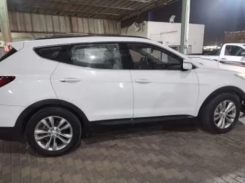 Used Hyundai Santa Fe 2016 Used Hyundai Santa Fe 2016 used_cars.forSale