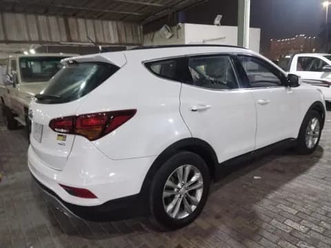 Used Hyundai Santa Fe 2016 Used Hyundai Santa Fe 2016 used_cars.forSale