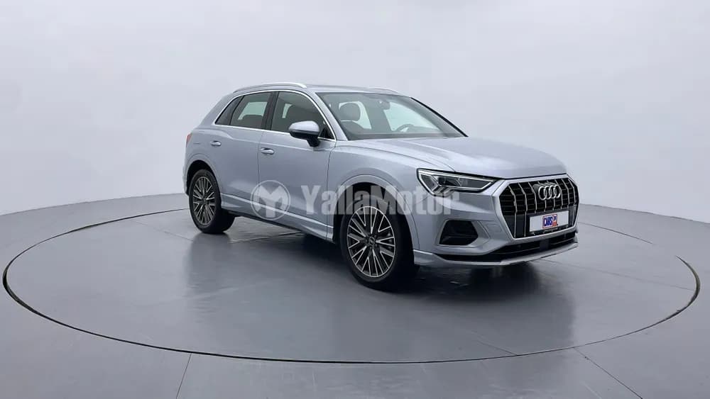 Used Audi Q3 2021