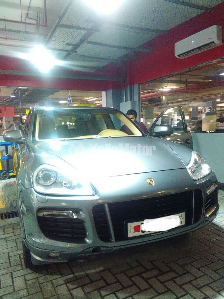 Used Porsche Cayenne GTS 2011