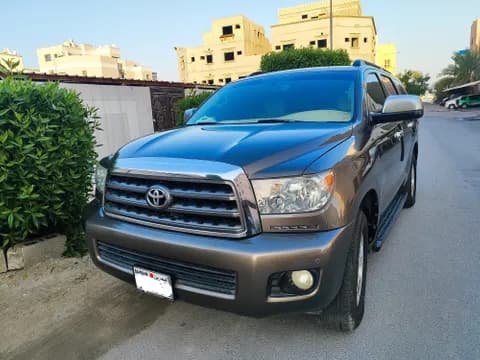 Used Toyota Sequoia 5.7L SR5 4x2 2013 Used Toyota Sequoia 5.7L SR5 4x2 2013 used_cars.forSale