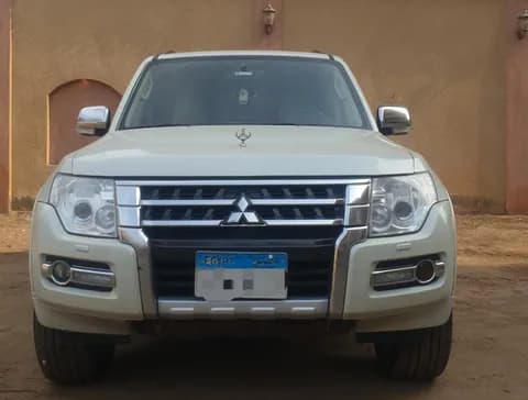 Used Mitsubishi Pajero 2016 Used Mitsubishi Pajero 2016 used_cars.forSale