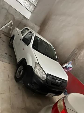 مستعملة ايسوزو دي-ماكس 2019 مستعملة ايسوزو دي-ماكس 2019 used_cars.forSale