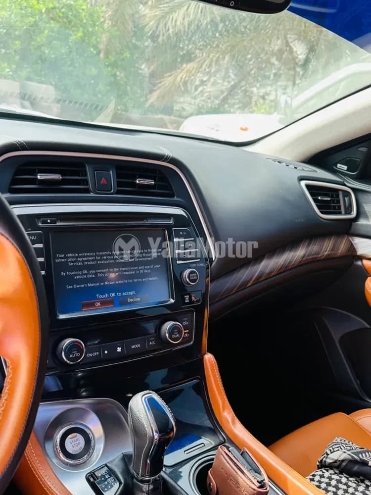 Used Nissan Maxima SR 2017