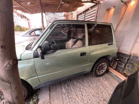 مستعملة سوزوكي فيتارا 1999 مستعملة سوزوكي فيتارا 1999 used_cars.forSale