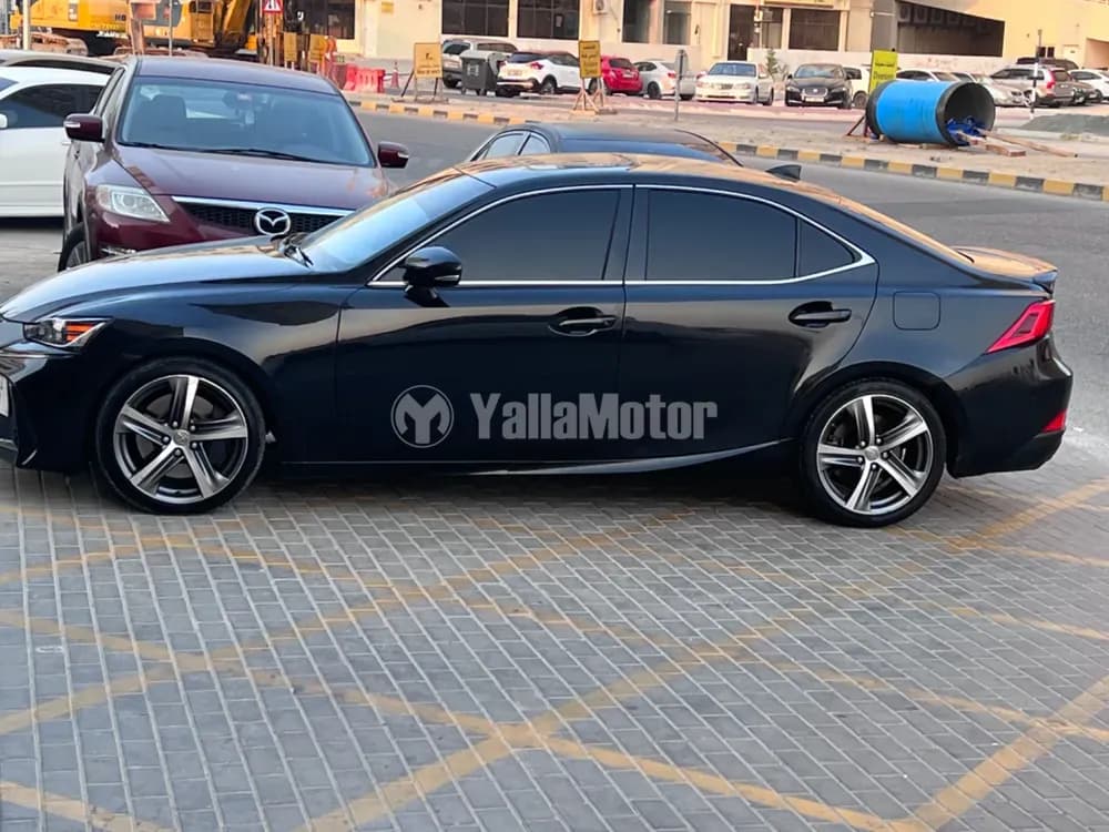 Used Lexus IS 300 4 door 3.0L 2018