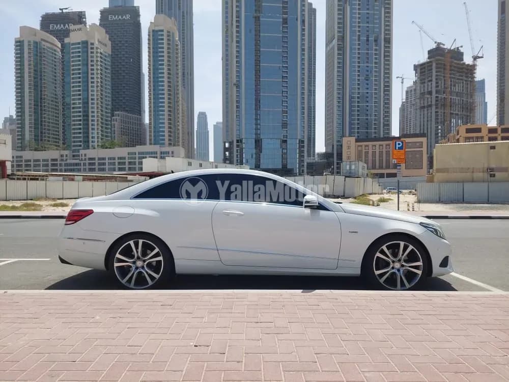 مرسيدس بنز الفئة -إي E 200 CGI 2014 مستعملة