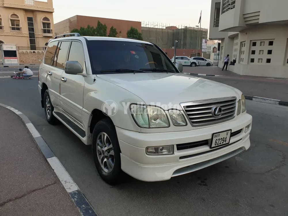 Used Lexus LX 4.7 Premier 2003