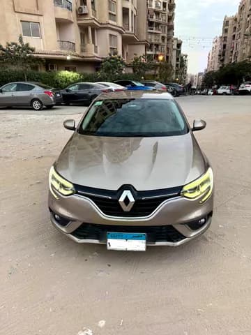 رينو ميجان 1.6L LE 2020 مستعملة رينو ميجان 1.6L LE 2020 مستعملة used_cars.forSale