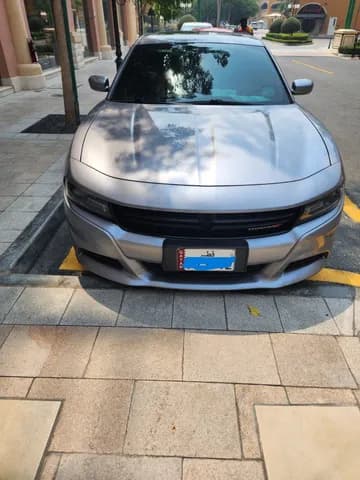 Used Dodge Charger 3.6L SXT premium 2017 Used Dodge Charger 3.6L SXT premium 2017 used_cars.forSale