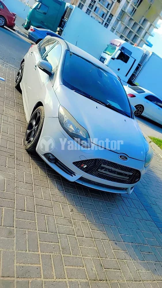 Used Ford Focus 1.6L Sedan 2014