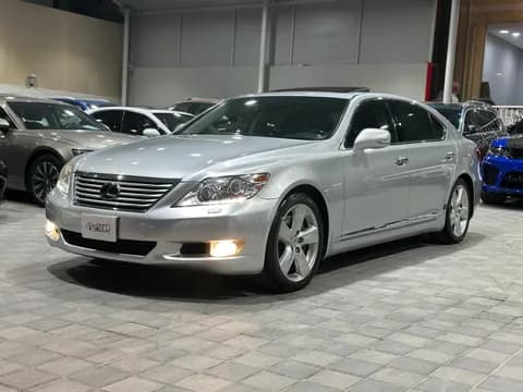 Used Lexus LS 460L 4 door 4.6L LWB 2012