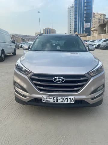 Used Hyundai Tucson 2.0L Full Option (AWD) 2018 Used Hyundai Tucson 2.0L Full Option (AWD) 2018 for sale