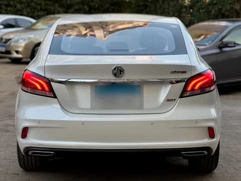 Used MG 6 1.5T DCT LUX (Red Interior) 2022 Used MG 6 1.5T DCT LUX (Red Interior) 2022 used_cars.forSale